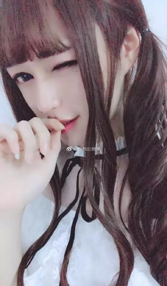 {賭馬}(女装大佬图片大下半身 男生)